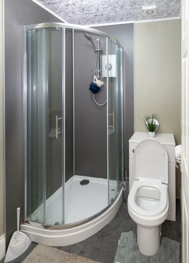 3 Bedroom Apartment Newcastle City Centre 외부 사진