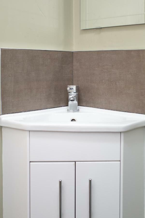 3 Bedroom Apartment Newcastle City Centre 외부 사진