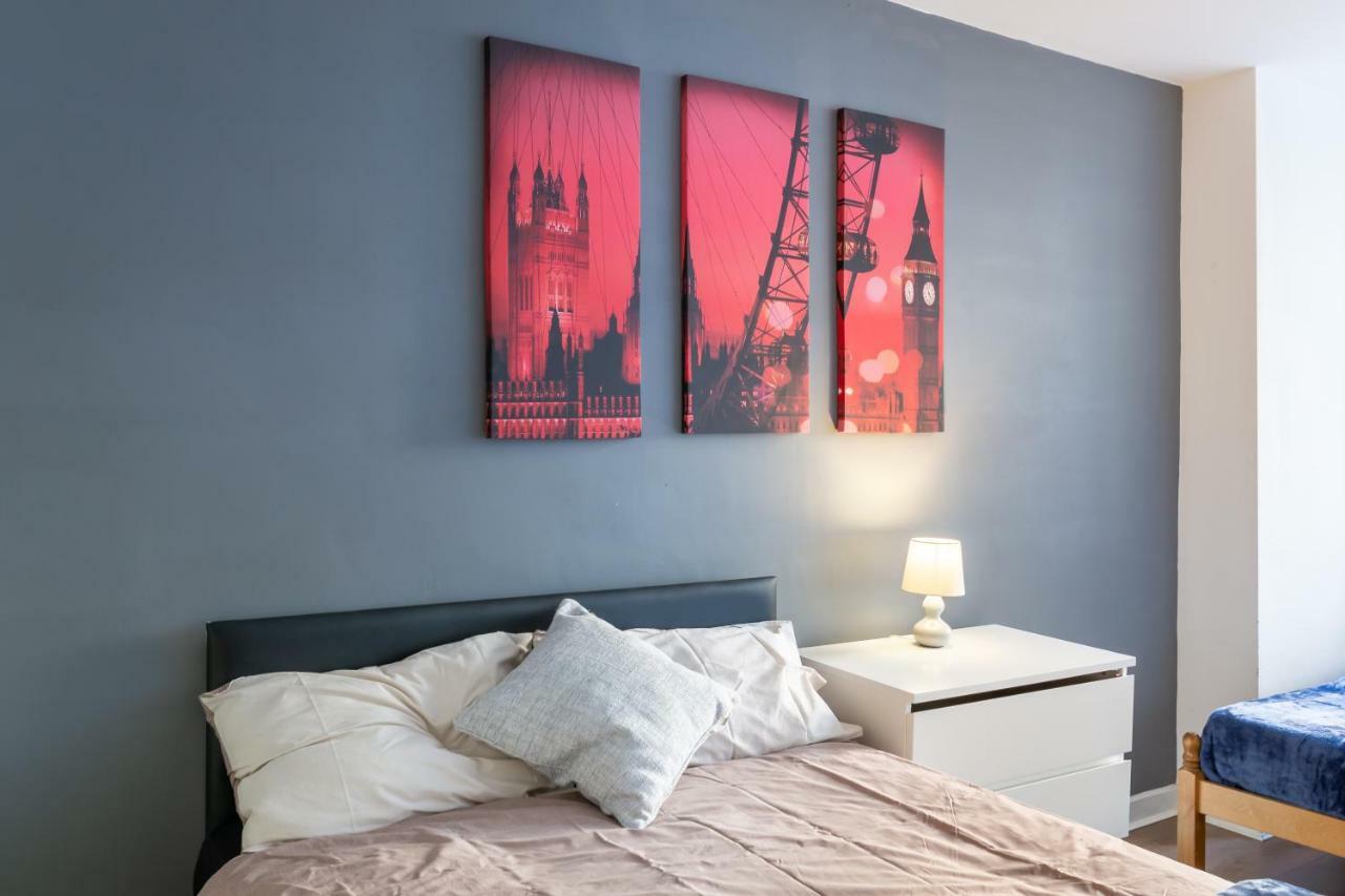 3 Bedroom Apartment Newcastle City Centre 외부 사진