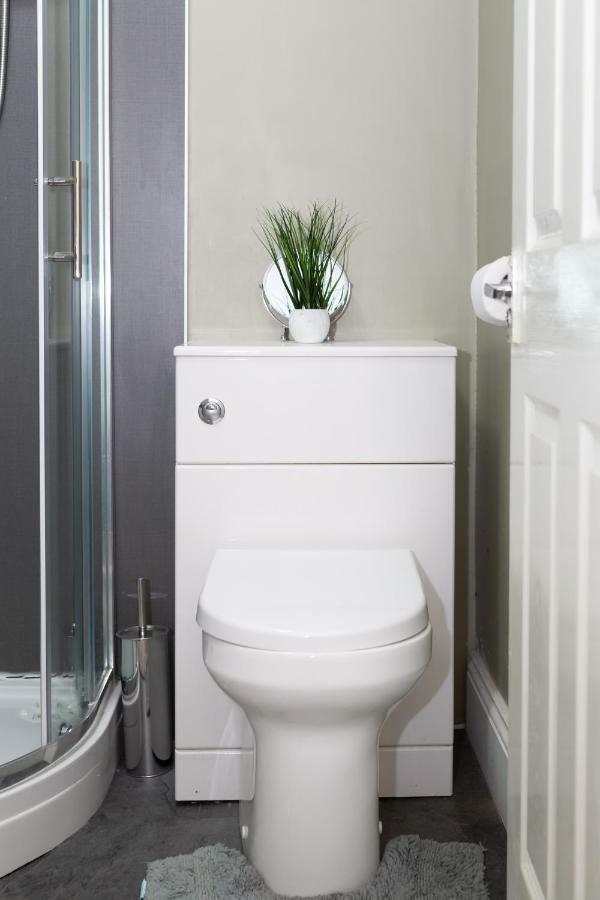 3 Bedroom Apartment Newcastle City Centre 외부 사진